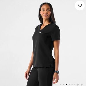 Figs Women’s Scrub Top